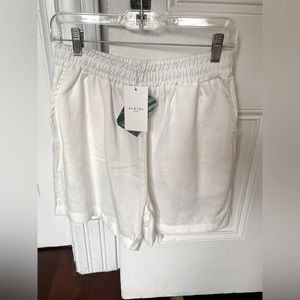 NWT Almina Concept Women's High Waist White Shorts